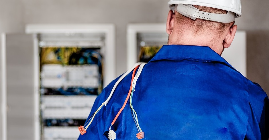 professional electrician